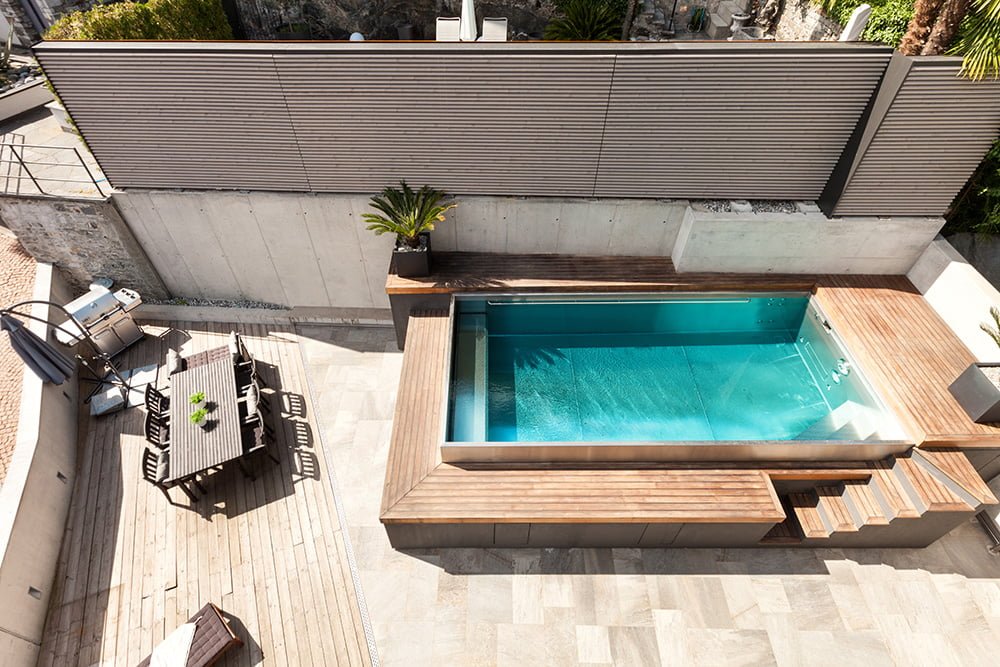 Modern,House,,Swimming,Pool,View,,Outdoor